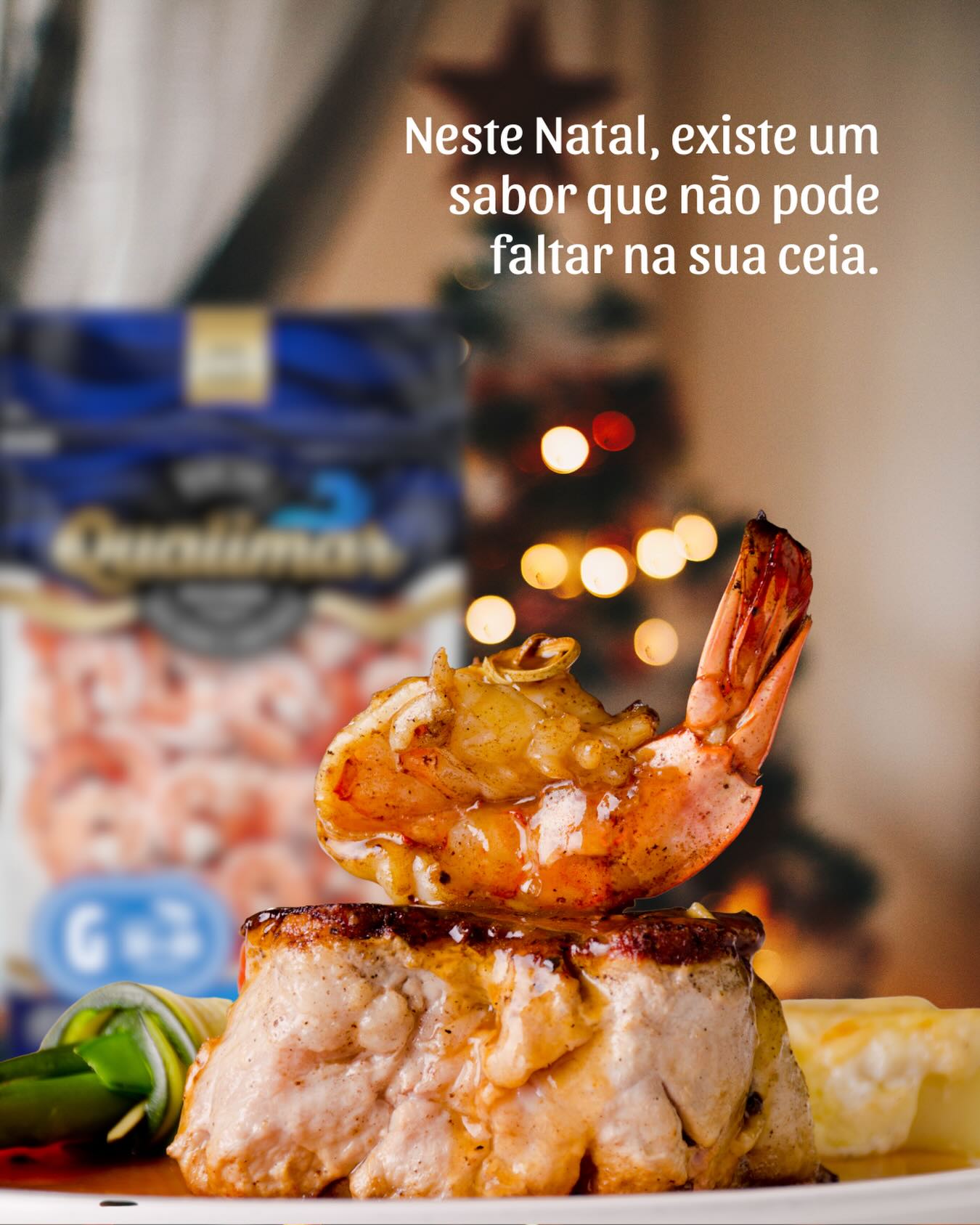 E o camarão entra na ceia como aquele convidado especial que transforma tudo em festa.🎄🦐
Do risoto ou massa ao Camarão na Manteiga, da farofa natalina ao clássico Peixe ao Molho de Camarão… é versátil, elegante e combina demais com a mesa de fim de ano.
E se é para caprichar na ceia, que seja com Qualimar, o Camarão do Brasil.
Sabor de verdade, textura impecável e qualidade que faz diferença no prato e no momento.
✨ Neste Natal, deixe o camarão brilhar.
Afinal, momentos especiais pedem camarão.
Momentos especiais pedem Qualimar. O Camarão do Brasil.