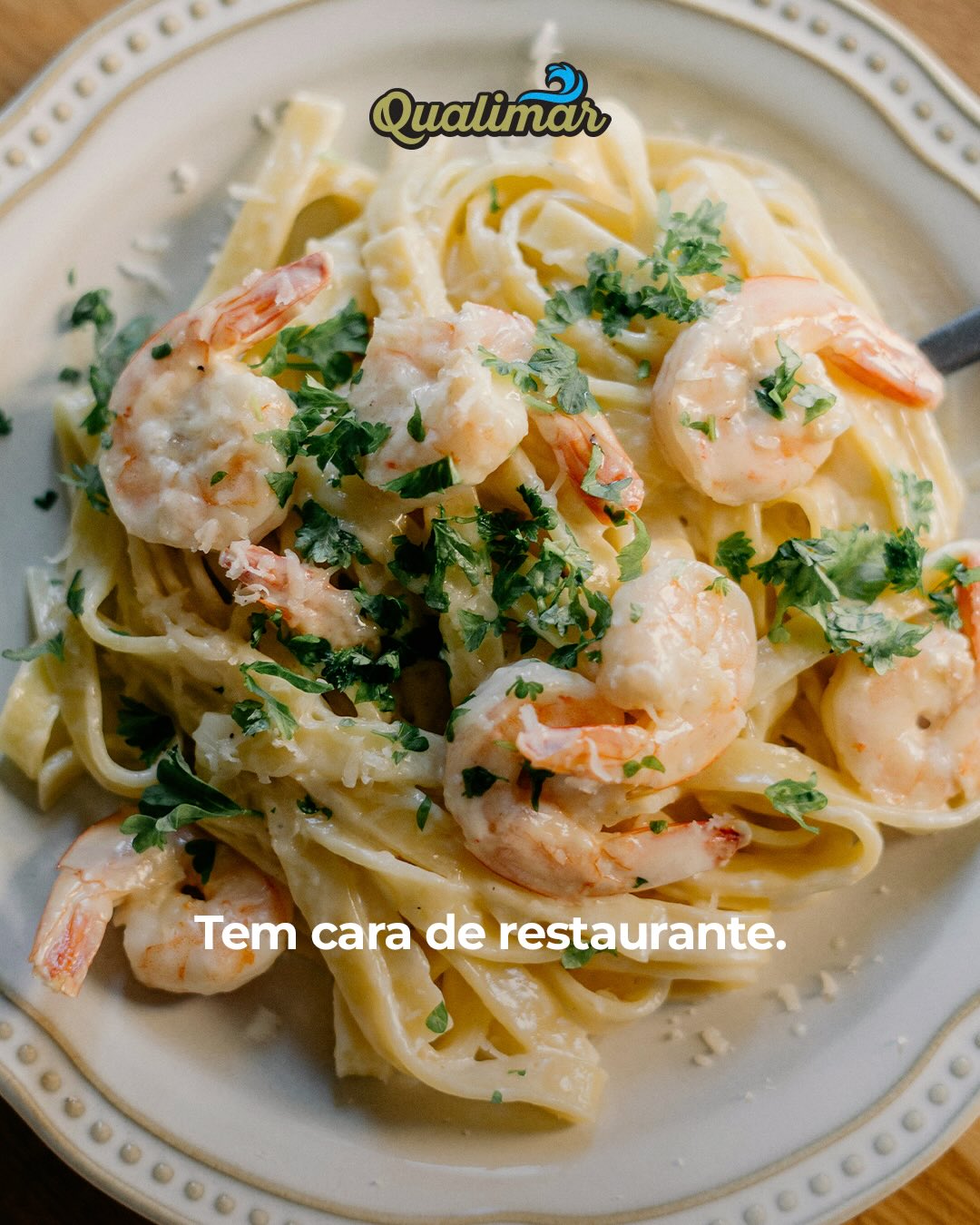 Tem sabor de restaurante com a praticidade de Qualimar. 💙
Com a linha de camarões Qualimar, você prepara receitas que impressionam pelo sabor, encantam pela praticidade e deixam a sensação de que vieram direto de um restaurante. ⭐️🦐
Afinal, os melhores os momentos especiais acontecem em casa.
Qualimar. O camarão do Brasil. 💙